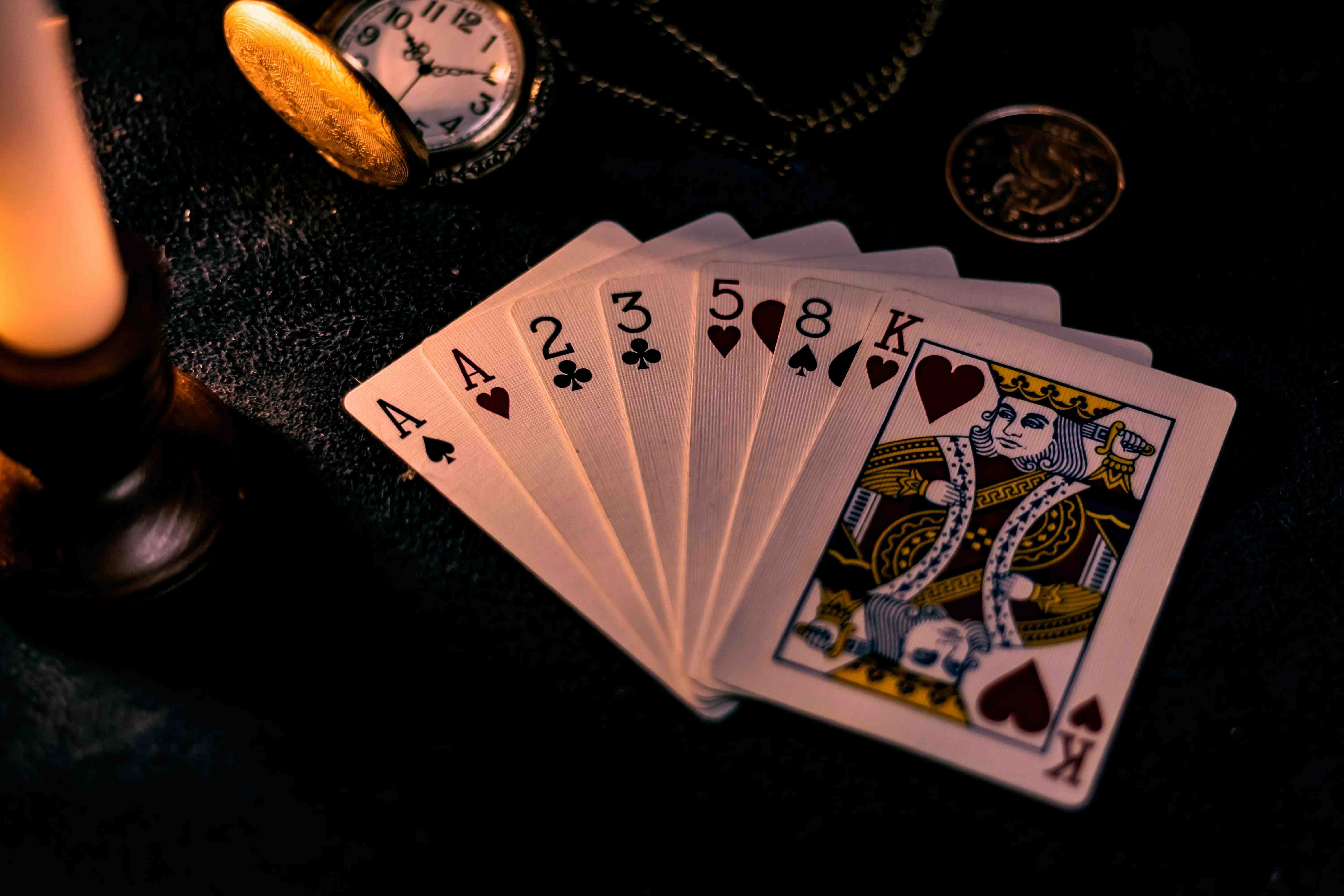 Layar aplikasi mobile smatogel menampilkan taruhan sepak bola dan slot online